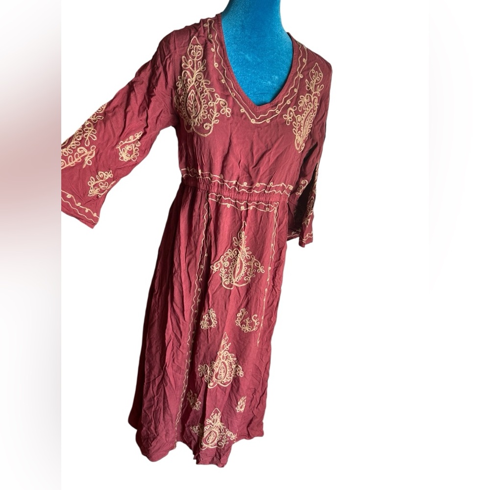 Embroidered Burgundy Midi Dress - Picture 2 of 6